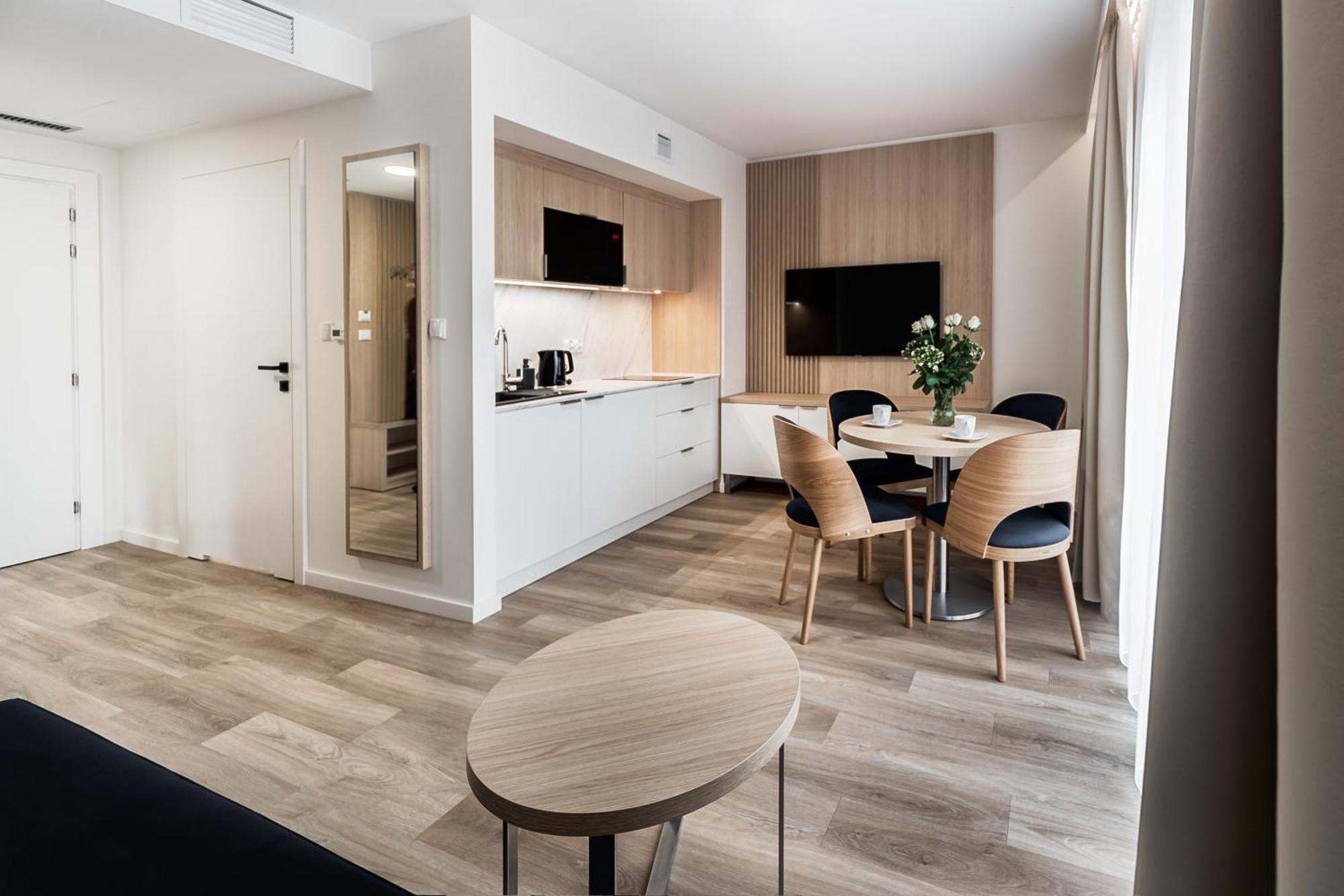 Aurum Aparthotel - Nowe Apartamenty Blisko Plazy - Neue Appartements In Strandnaehe Świnoujście Εξωτερικό φωτογραφία