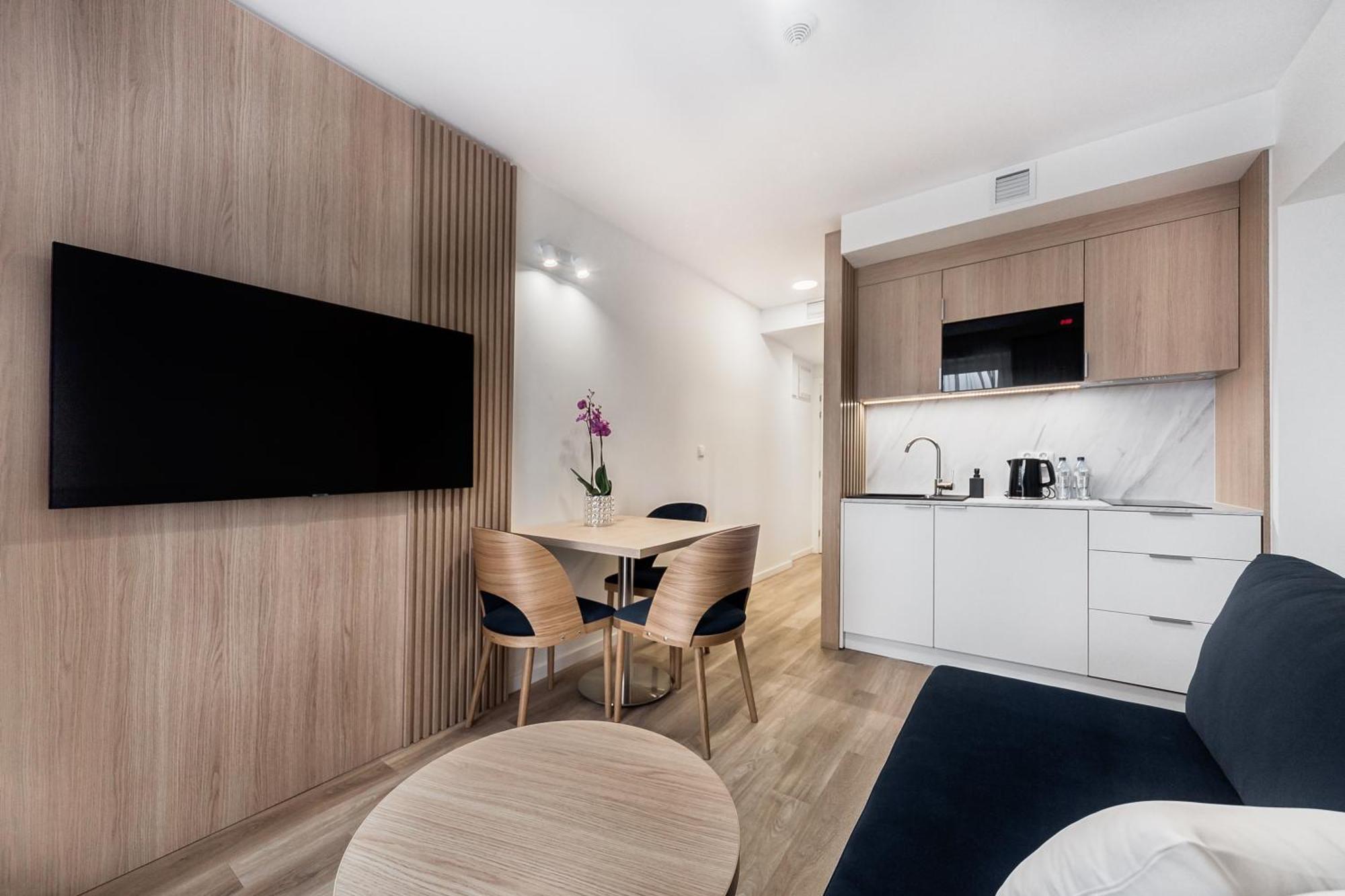Aurum Aparthotel - Nowe Apartamenty Blisko Plazy - Neue Appartements In Strandnaehe Świnoujście Εξωτερικό φωτογραφία